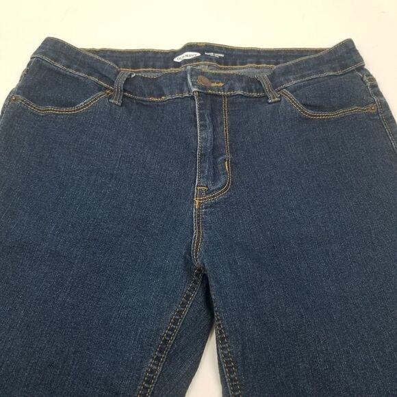 Old Navy Siper Skinny Mid Rise Raw Hem Jean. Size 10. - Picture 16 of 16